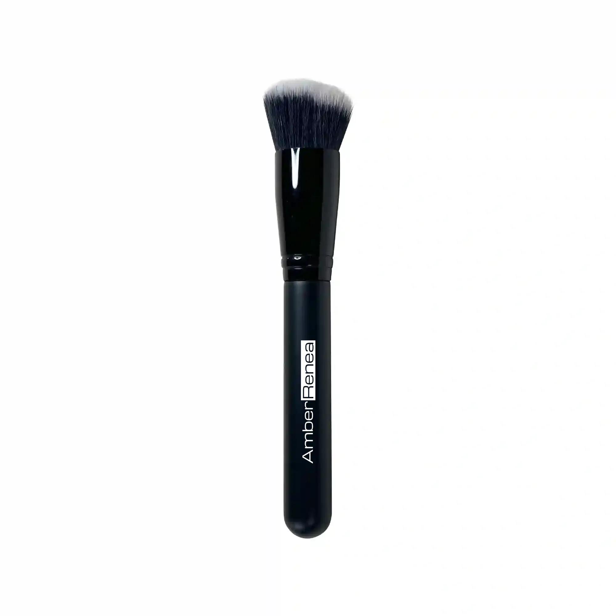Stipple & Blend Foundation Brush